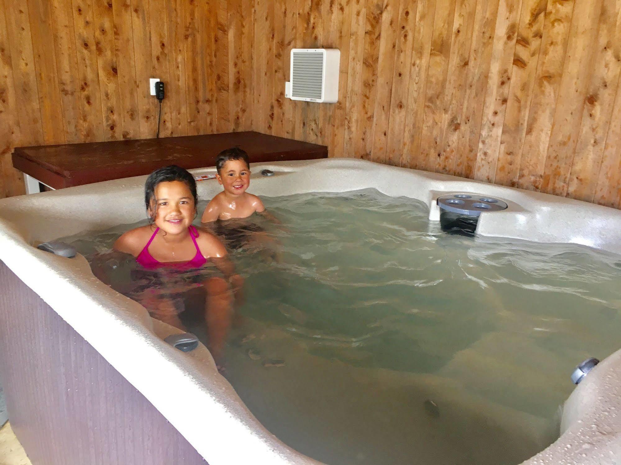 Stratford Motel & Holiday Park Esterno foto
